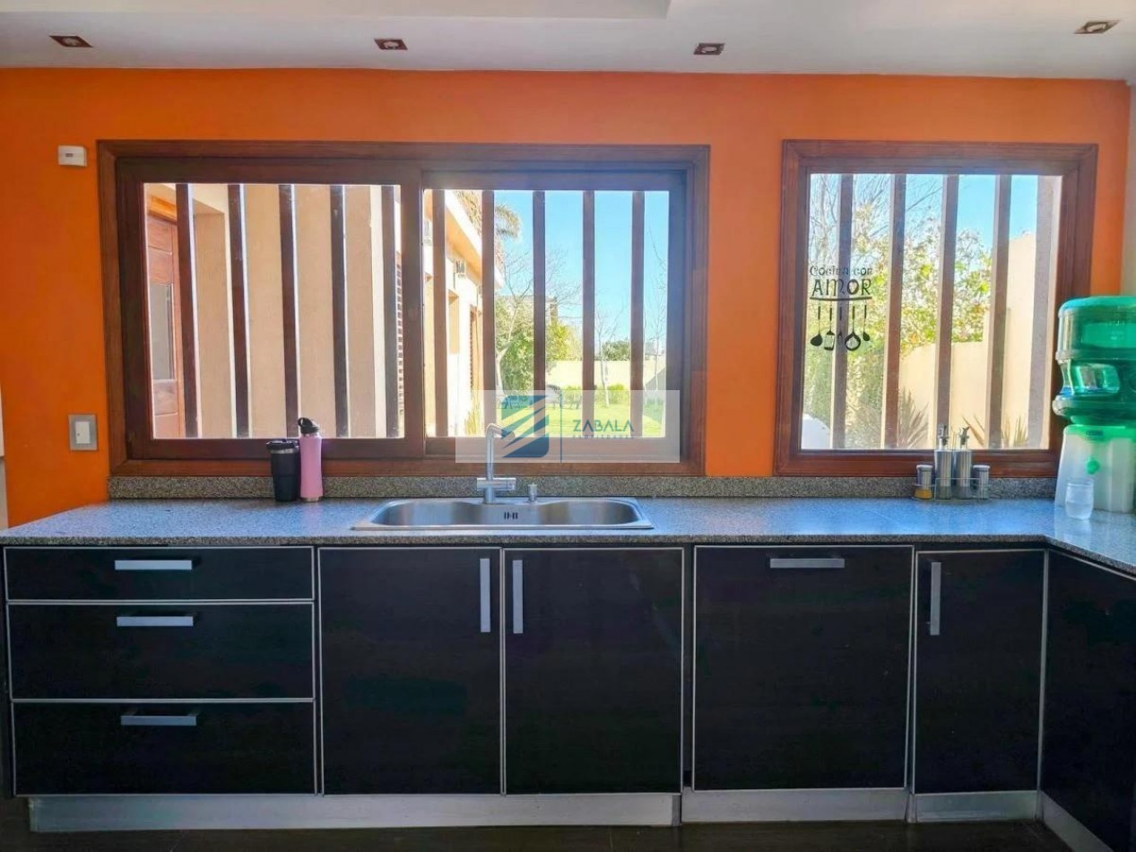 CASA 6 AMB CON PARQUE 