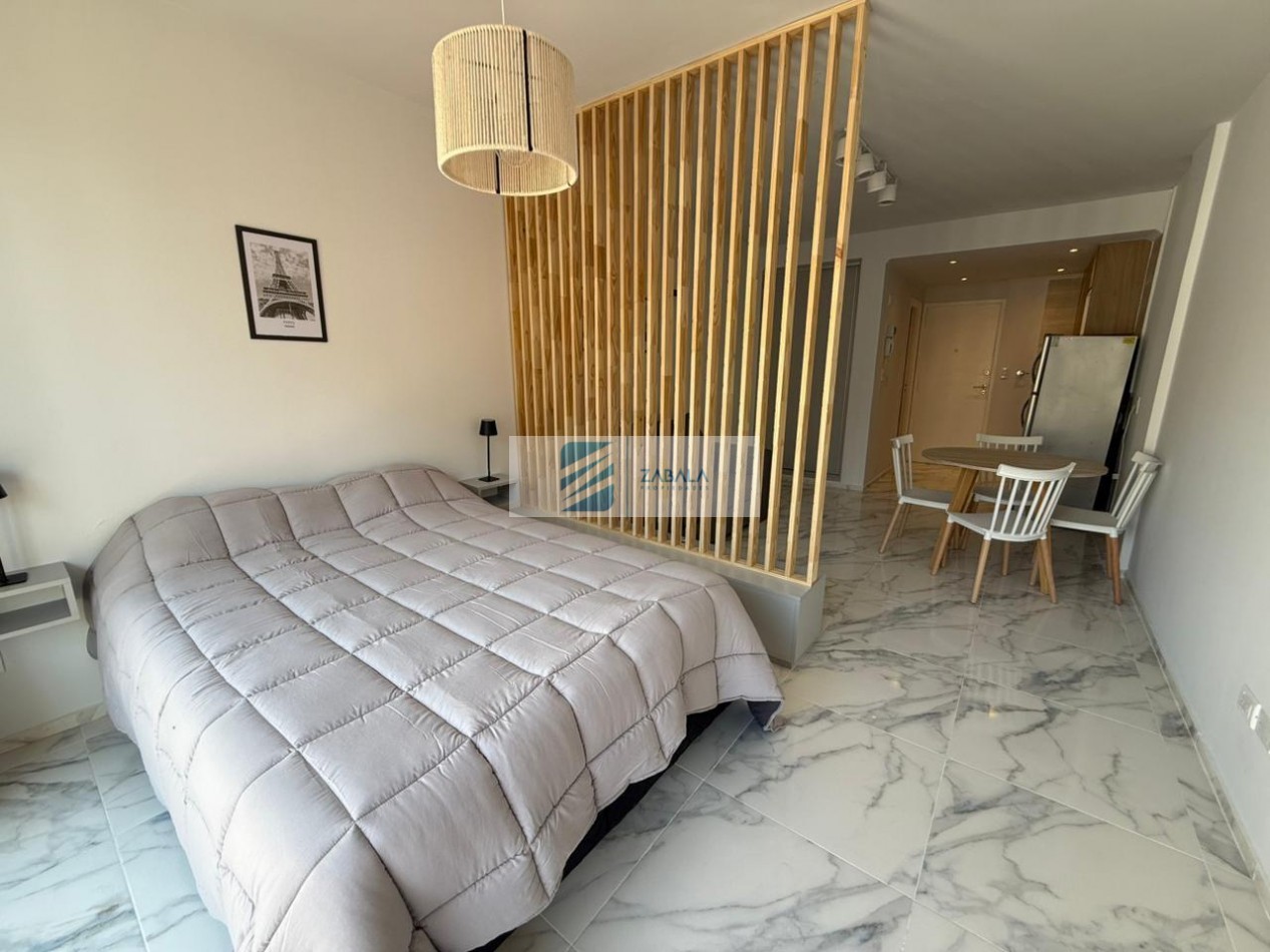 DEPARTAMENTO 1 AMB VISTA LATERAL AL MAR 